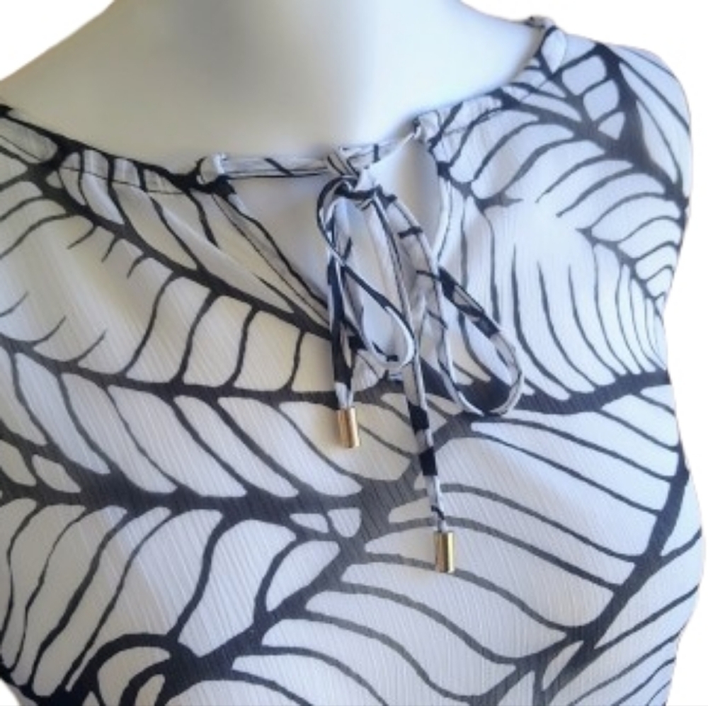 Apt. 9 Black and White Leaf-Print Sleeveless Mini Dress - Picture 4 of 7